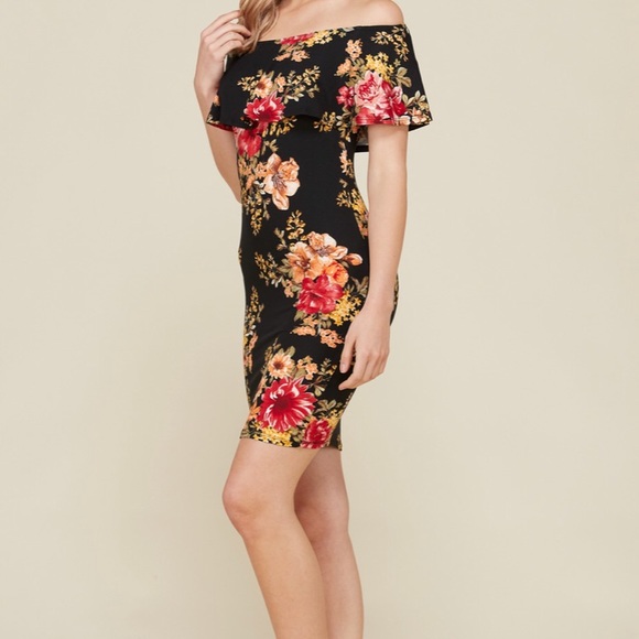 ❤️Last One!❤️Floral off shoulder body con dress - Picture 3 of 4